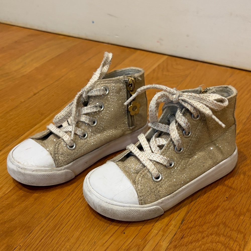 Kids Cynthia Rowley Glitter High-Top Sneakers in Gold